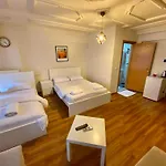 Akaretler * Istambul